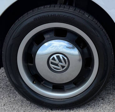 2012 Volkswagen Beetle