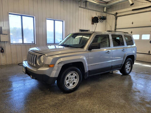 2016 Jeep Patriot for sale at Sand's Auto Sales in Cambridge MN