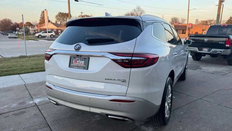 2019 Buick Enclave Essence