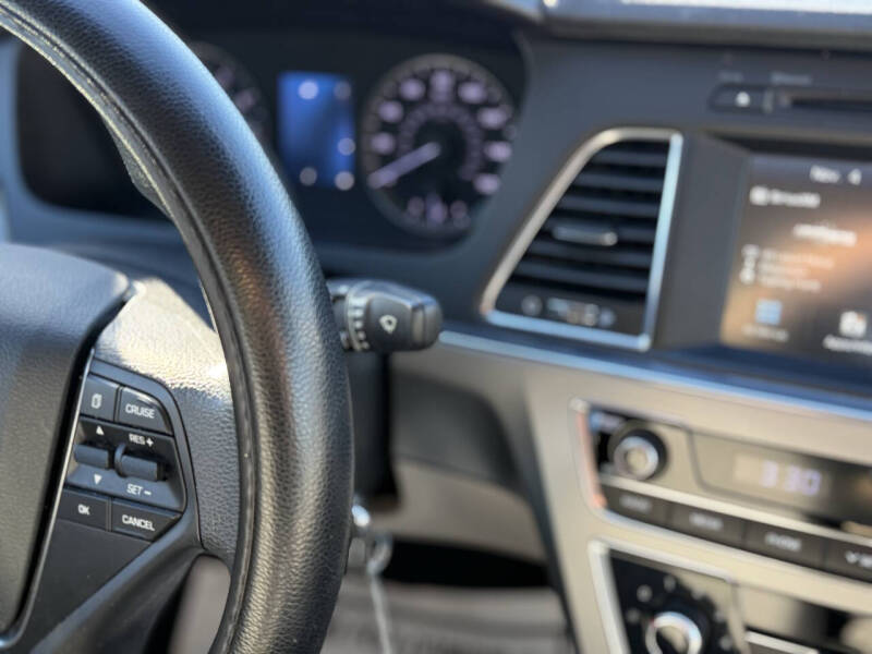 2016 Hyundai Sonata SE