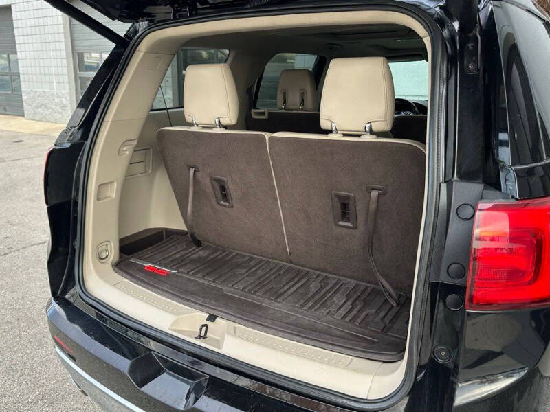 2019 GMC Acadia Denali