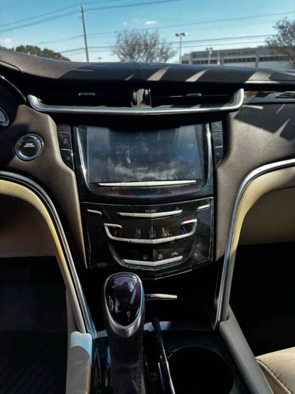 2014 Cadillac XTS Premium Collection