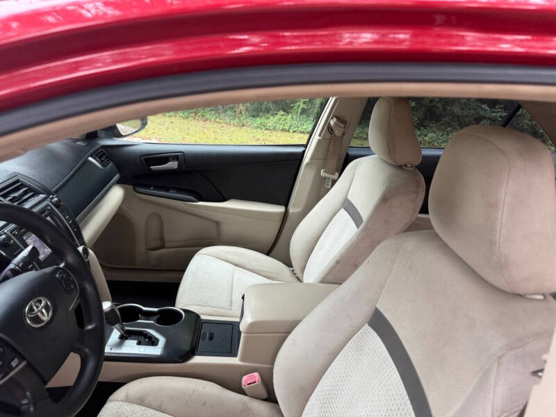 2014 Toyota Camry LE