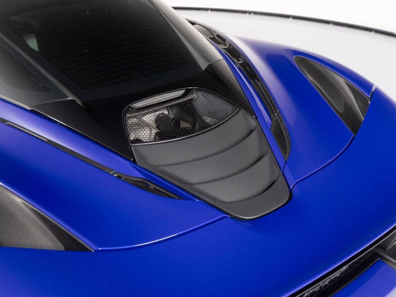 2021 McLaren 720S Performance