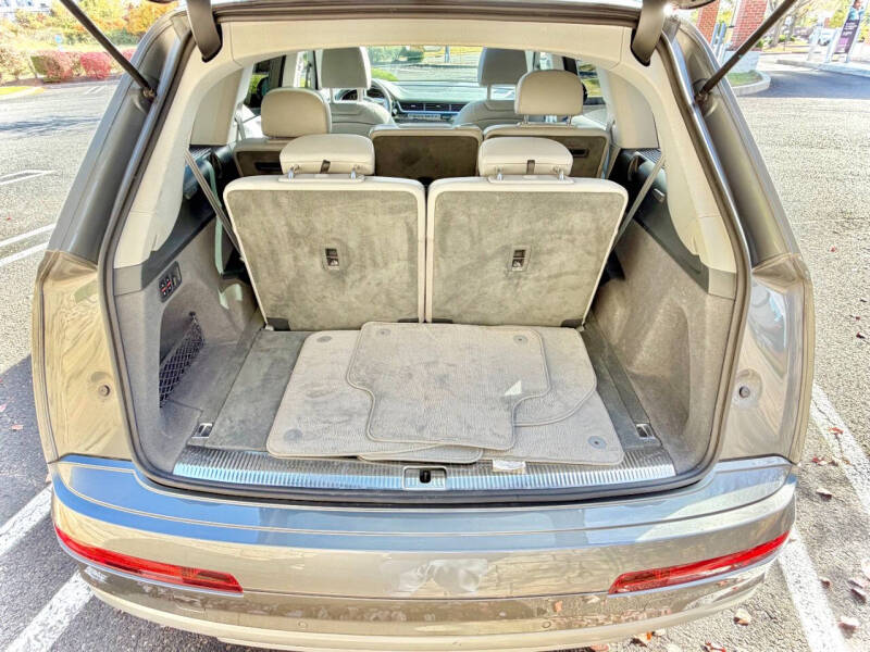 2017 Audi Q7 3.0T quattro Premium Plus