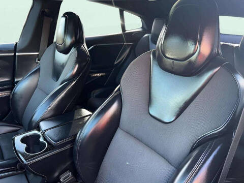 2018 Tesla Model S 75D