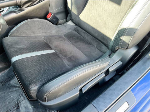 2024 Toyota GR86 Premium