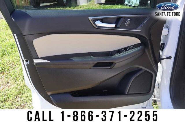2024 Ford Edge SE