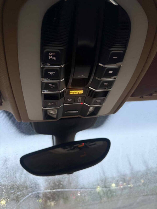 2011 Porsche Cayenne S