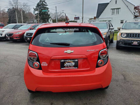 2015 Chevrolet Sonic LT Auto