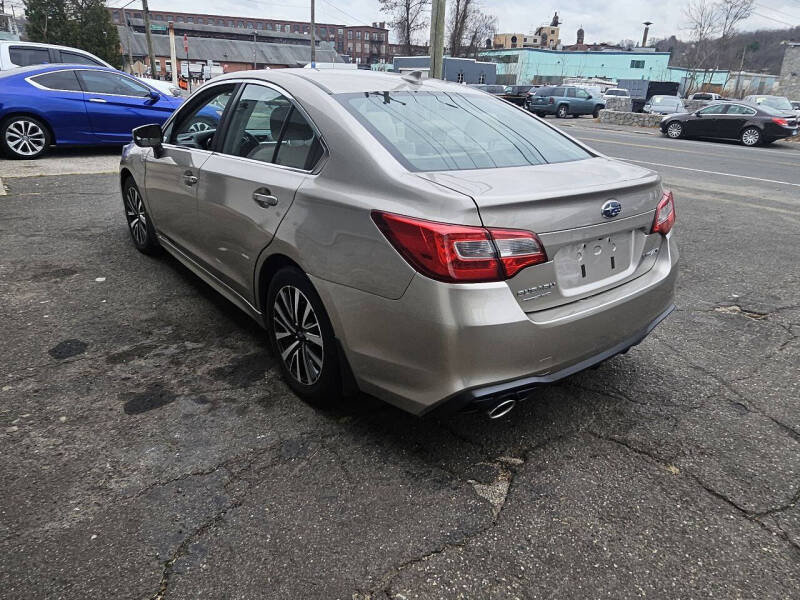 2018 Subaru Legacy 2.5i Premium