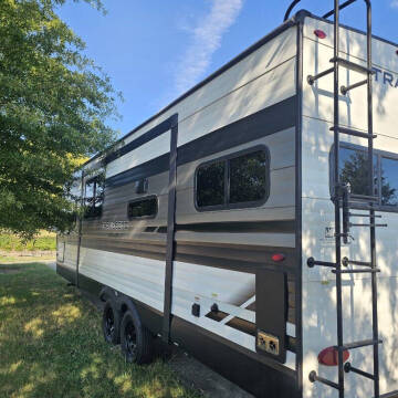 2022 Winnebago 240ML Transcend Xplore
