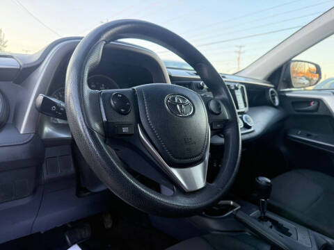 2016 Toyota RAV4 LE
