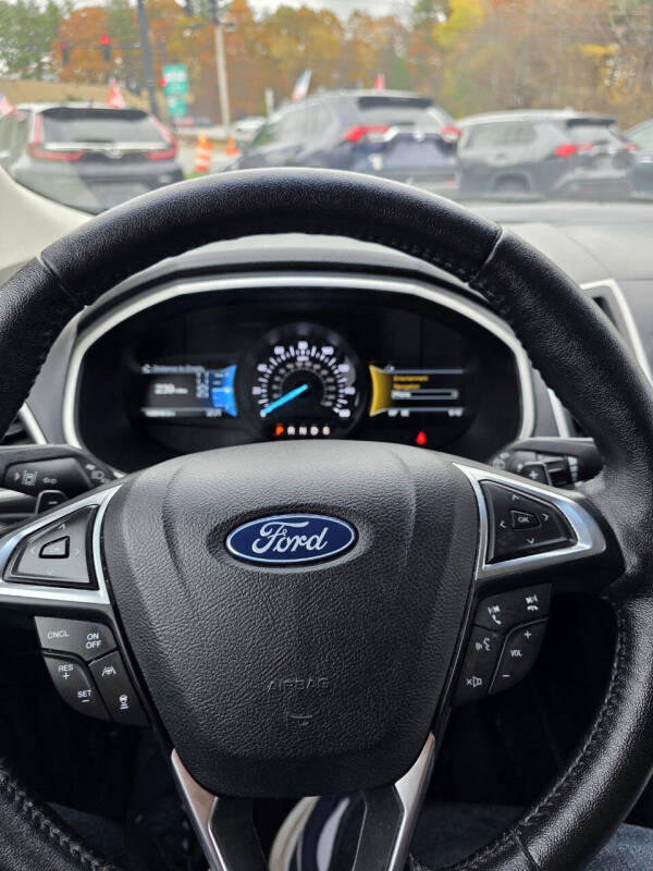2019 Ford Edge SEL