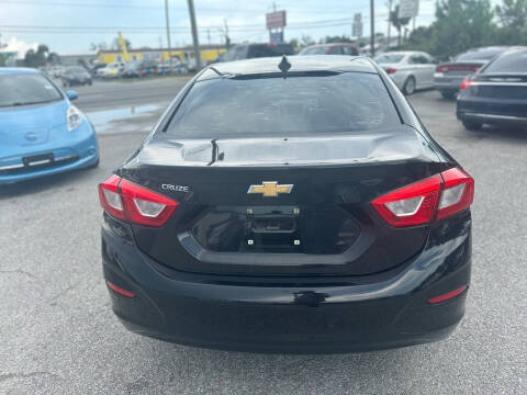 2018 Chevrolet Cruze LS Auto