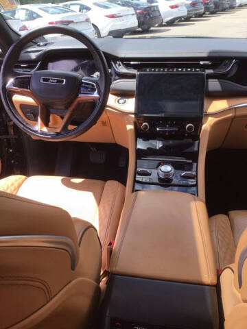 2023 Jeep Grand Cherokee L Summit
