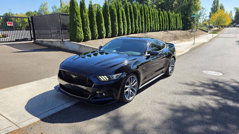 2015 Ford Mustang GT Premium's photo