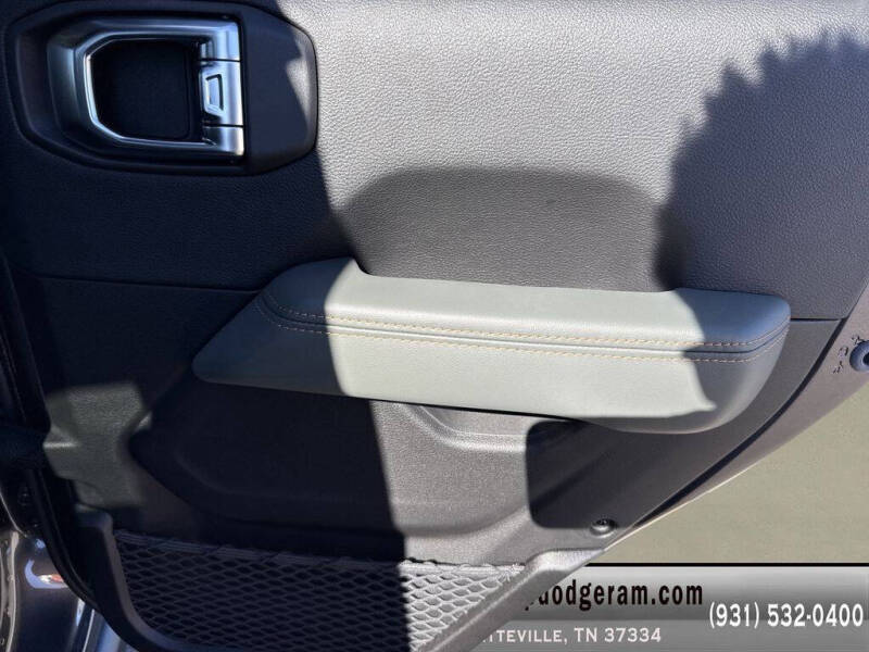 2026 Jeep Gladiator Mojave X