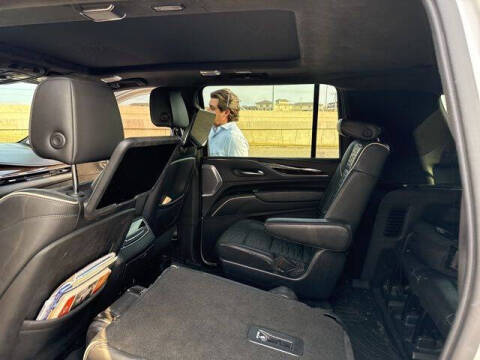 2021 Cadillac Escalade ESV Sport Platinum