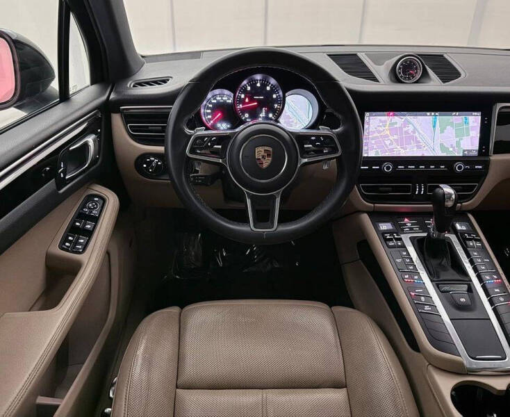 2020 Porsche Macan