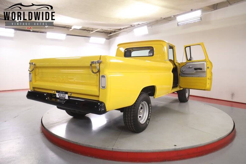 1961 Chevrolet Apache