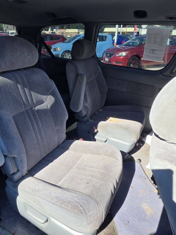 2000 Toyota Sienna XLE