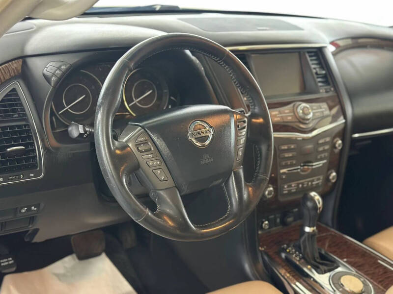 2017 Nissan Armada Platinum