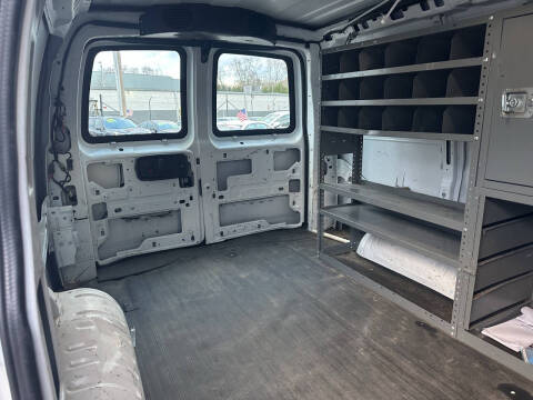 2016 Chevrolet Express 2500