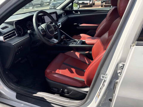 2022 Kia K5