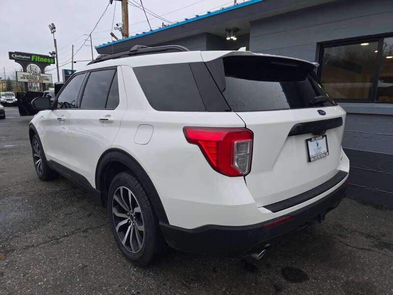 2024 Ford Explorer ST-Line