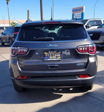 2022 Jeep Compass Latitude