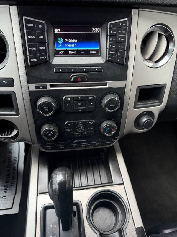 2017 Ford Expedition EL XLT