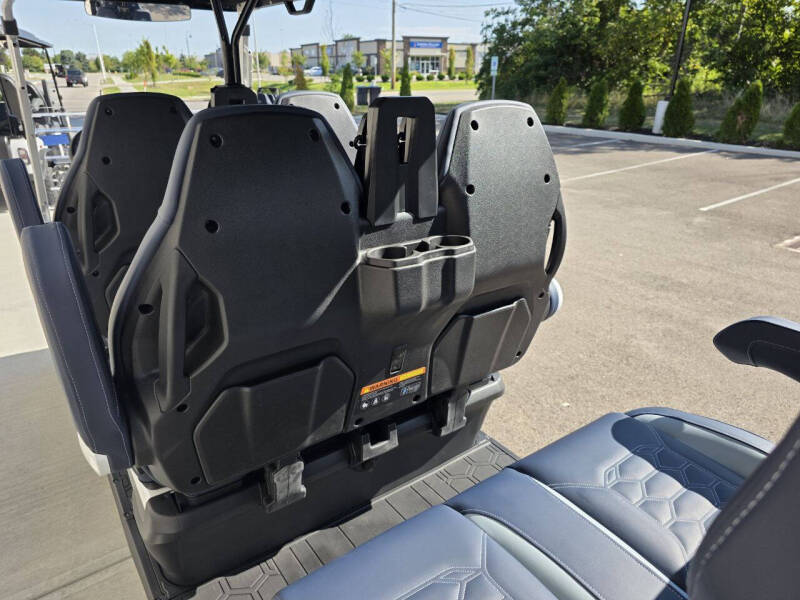 2025 Evolution D-MAX GT6