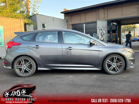 2018 Ford Focus ST
