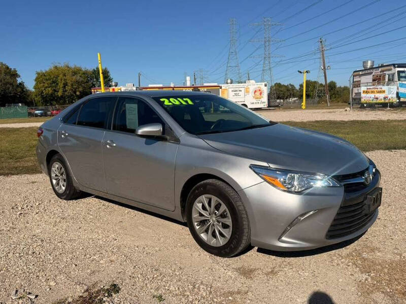 2017 Toyota Camry LE