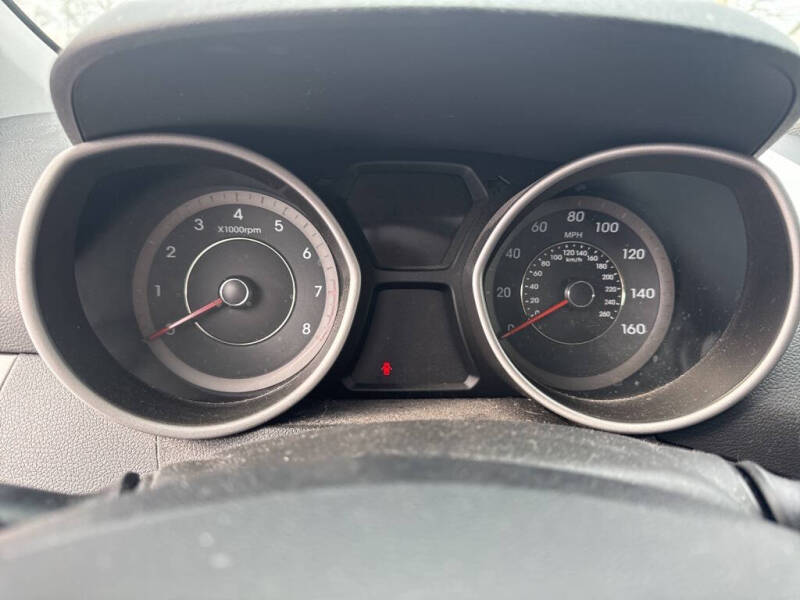 2013 Hyundai Elantra Coupe SE