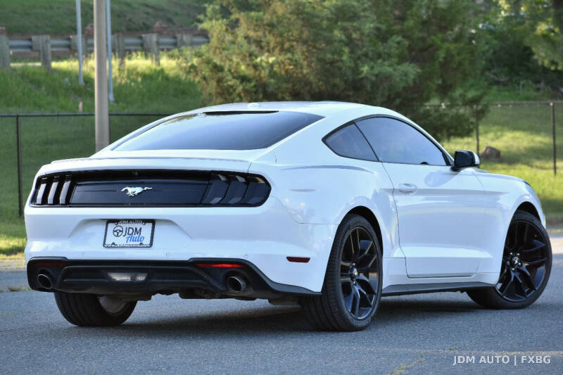 2018 Ford Mustang EcoBoost
