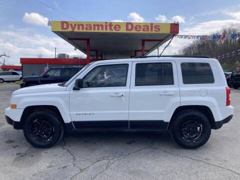 2016 Jeep Patriot for sale at Dynamite Deals LLC in Arnold MO