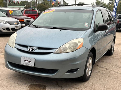 2007 Toyota Sienna for sale at Steve's Auto Sales in Norfolk VA