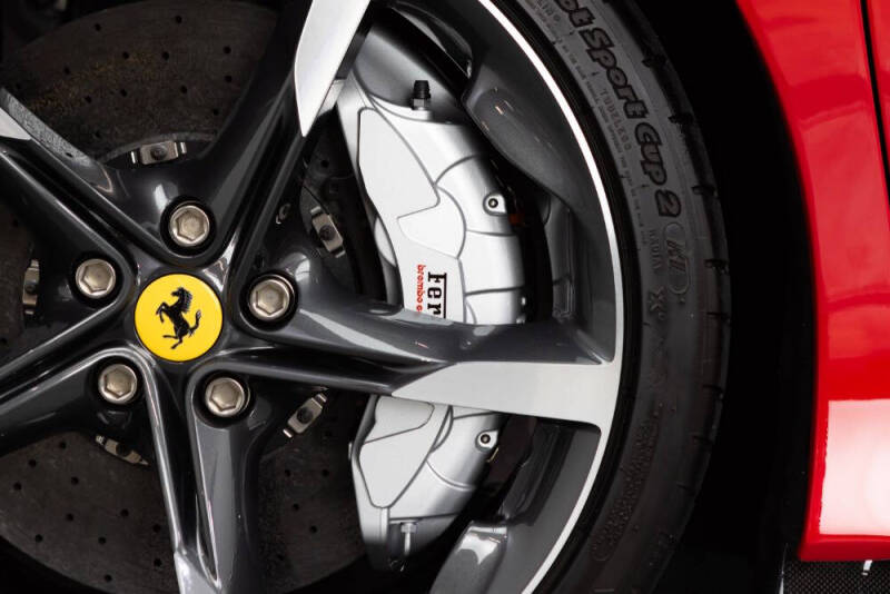 2023 Ferrari SF90 Spider