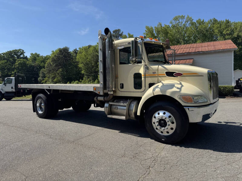 2010 Peterbilt 337