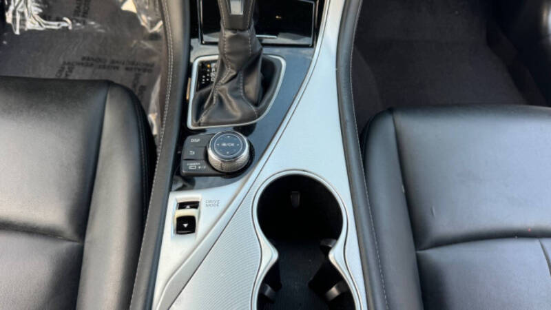 2021 Infiniti Q50 Luxe