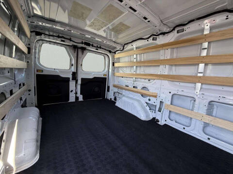 2025 Ford Transit