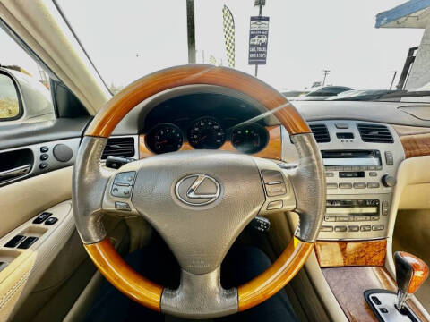 2005 Lexus ES 330