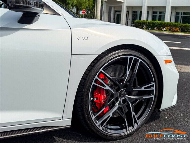 2023 Audi R8 5.2 quattro V10 performance
