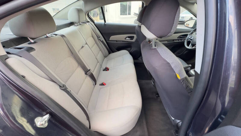 2016 Chevrolet Cruze Limited 1LT Manual