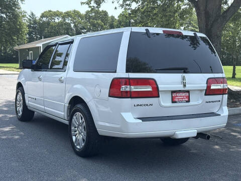 2013 Lincoln Navigator L