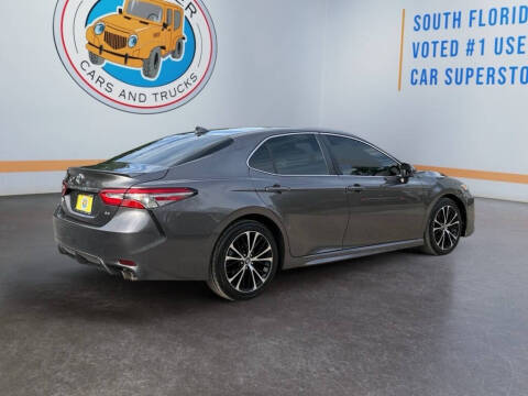 2019 Toyota Camry SE