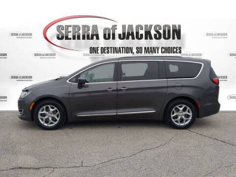 2018 Chrysler Pacifica Touring L Plus