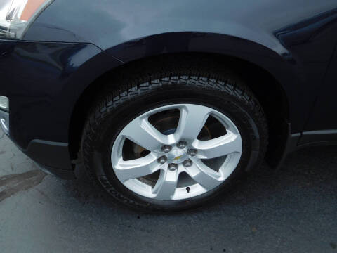 2017 Chevrolet Traverse LT